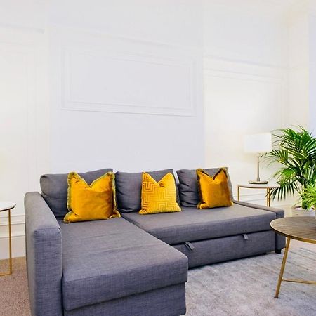 Spacious & Charming Garden Flat -Zone 2- Great For Central London Access Exterior photo